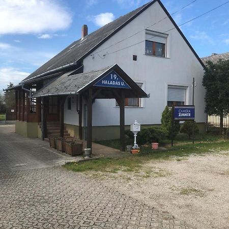 Kertész Rózsa Vendégház Nagykanizsa Extérieur photo